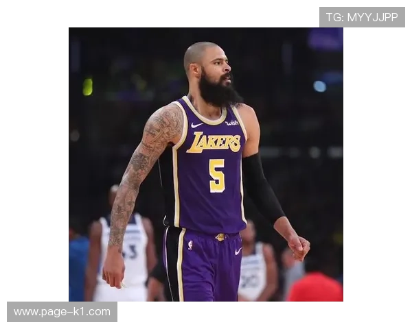 泰森·钱德勒挡拆中路防守效率提升，拉开内线护筐差距